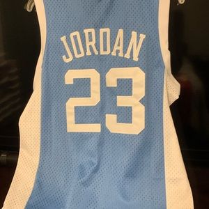 basketball Jerseys size M